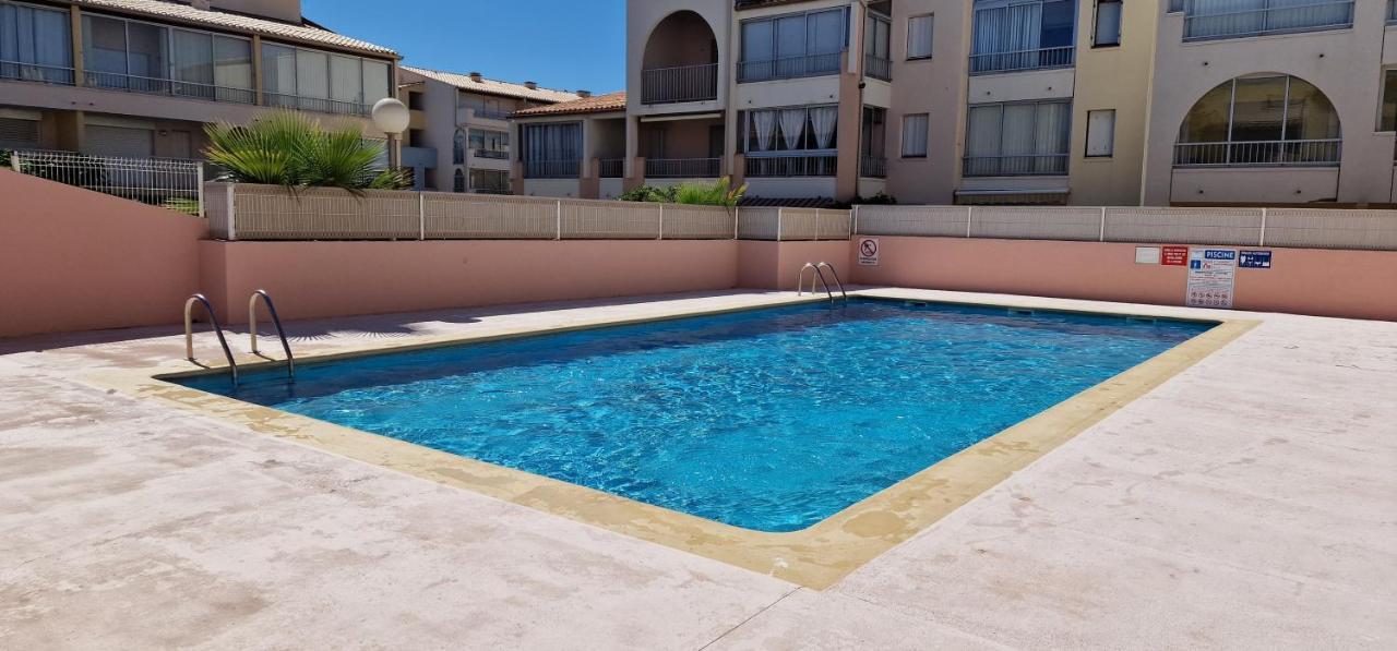 Joli T2 avec jardin plage Richelieu - 6 personnes Agde Buitenkant foto