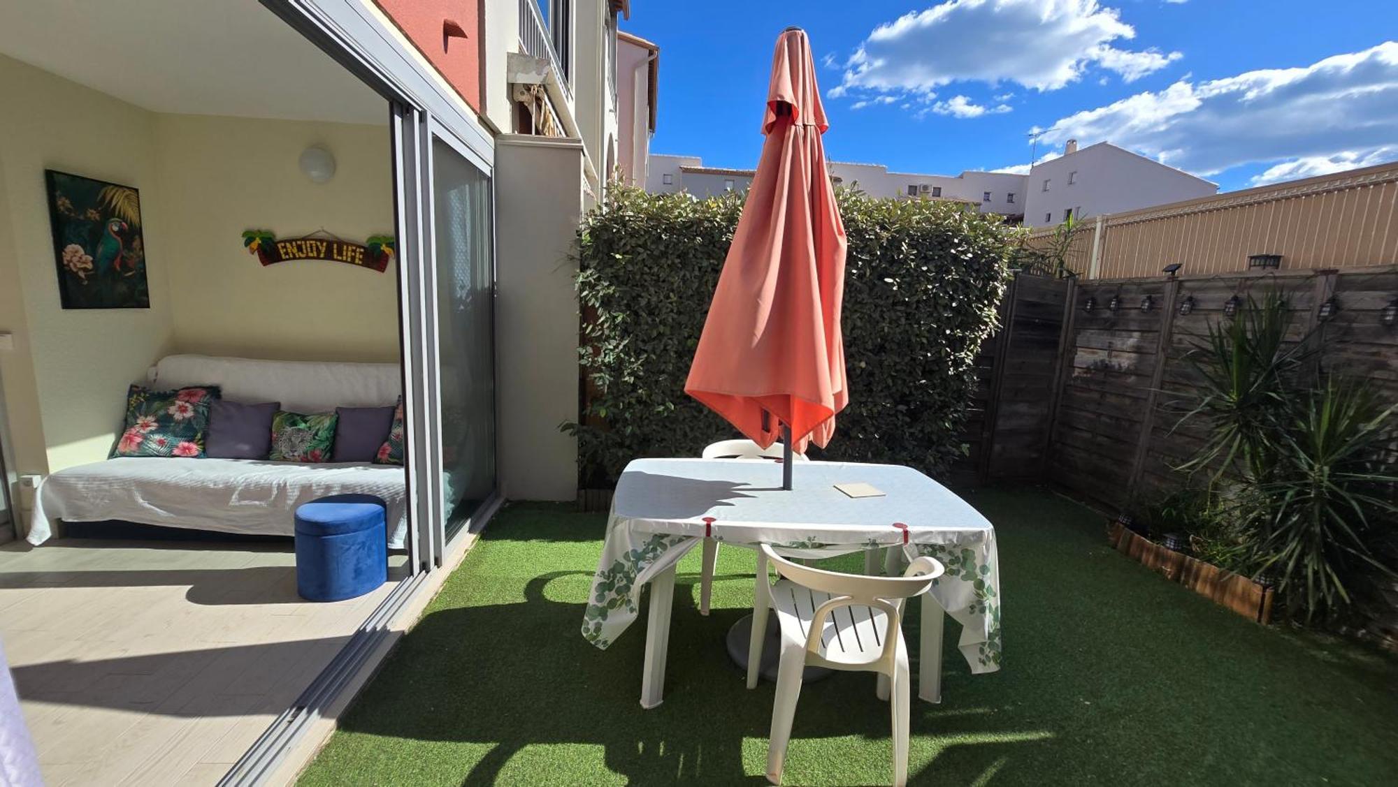 Joli T2 avec jardin plage Richelieu - 6 personnes Agde Buitenkant foto